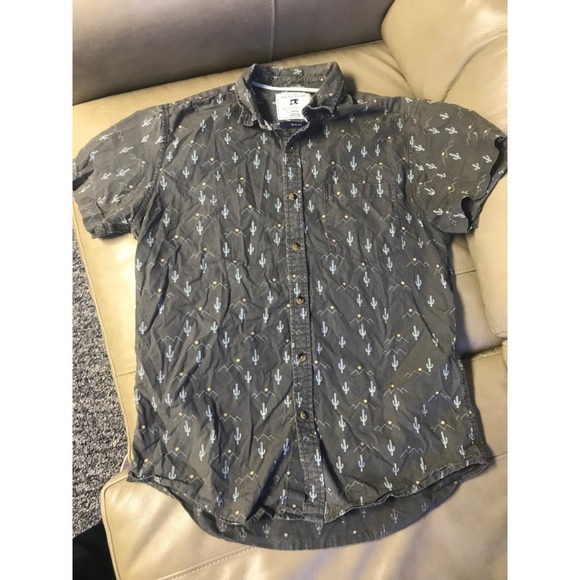 Cactus Fun Casual Shirt Button Cacti Pattern Gray Size Medium Slim-READ - Picture 1 of 8